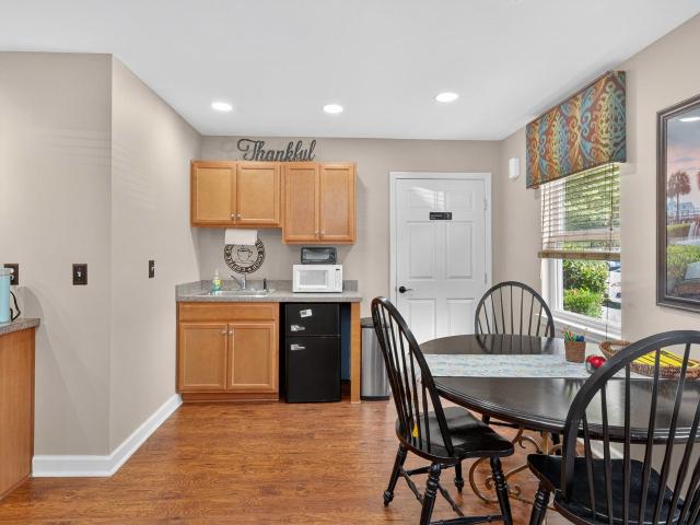 1 BR, 1 BA Apartment 1815 Bacons Bridge Road Unit A 16, Summerville, SC 29485