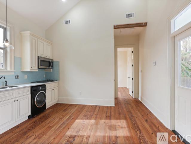 1 BR, 1 BA Apartment 1820 Laharpe St, Unit B, New Orleans, LA 70116