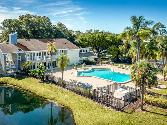 1 BR, 1 BA Apartment 1820 Sunset Point Road Unit 1800A, Clearwater, FL 33765