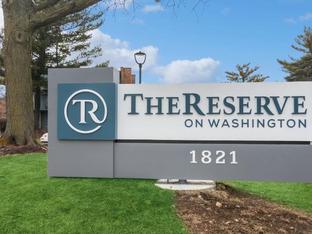 1 BR, 1 BA Apartment 1821 South Washington St Unit B104, Naperville, IL 60565