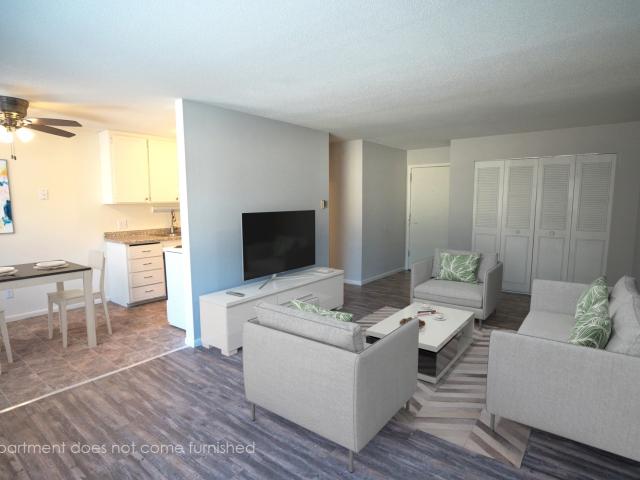 1 BR, 1 BA Apartment 1845 Old Hudson Road Unit 304, Saint Paul, MN 55119