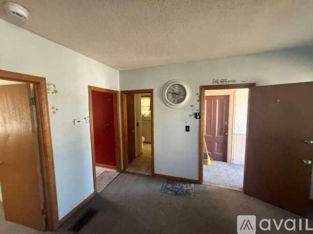 1 BR, 1 BA Apartment 1899 N Main St, Unit 1, Fall River, MA 02720
