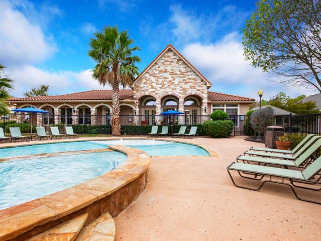 1 BR, 1 BA Apartment 1900 Walnut Street Unit 0302, Bastrop, TX 78602