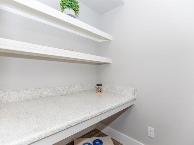 1 BR, 1 BA Apartment 19100 Glenwest Drive, Friendswood, TX 77546