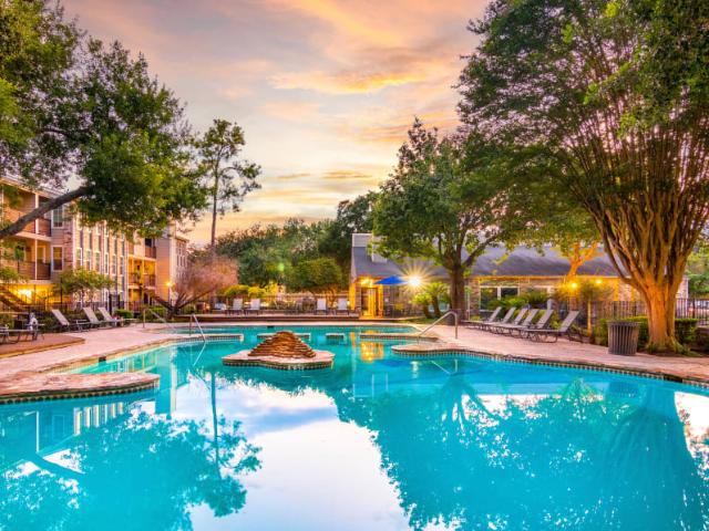 1 BR, 1 BA Apartment 1910 Westmead Drive Unit 2607, Houston, TX 77077