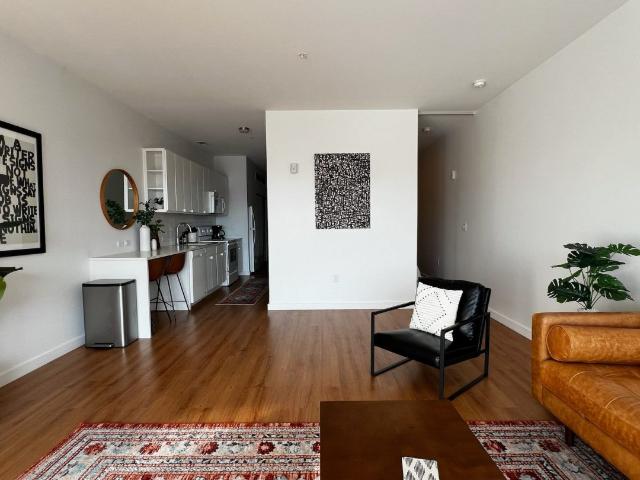 1 BR, 1 BA Apartment 1914 Main Street Unit 206, Kansas City, MO 64108