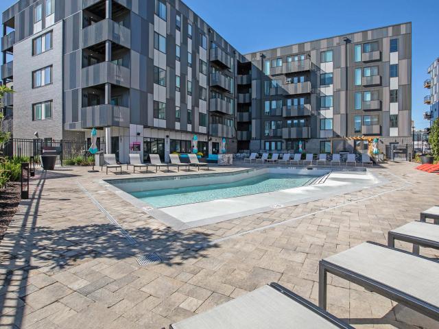 1 BR, 1 BA Apartment 1918 Locust Street Unit 1312, Kansas City, MO 64108
