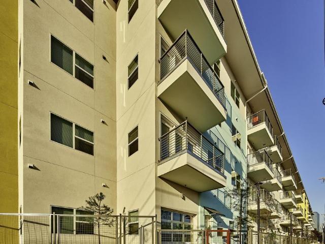 1 BR, 1 BA Apartment 1919 S Akard St, Dallas, TX 75215