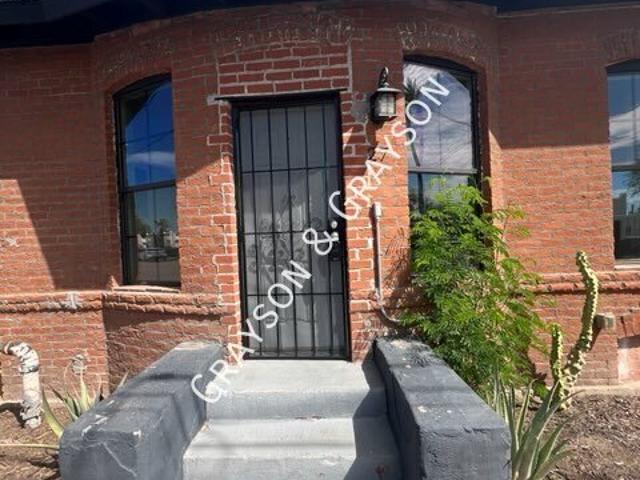 1 BR, 1 BA Apartment 1930 W Van Buren Street, Phoenix, AZ 85009