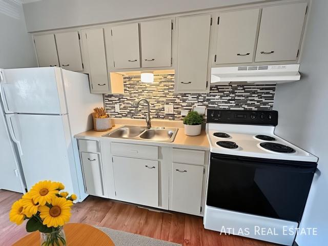 1 BR, 1 BA Apartment 1931 Henderson Avenue, Colorado Springs, CO 80904