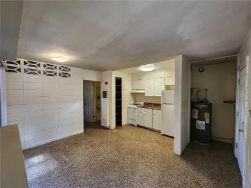 1 BR, 1 BA Apartment 1933 Northwest 4th Avenue, Gainesville, FL 32603