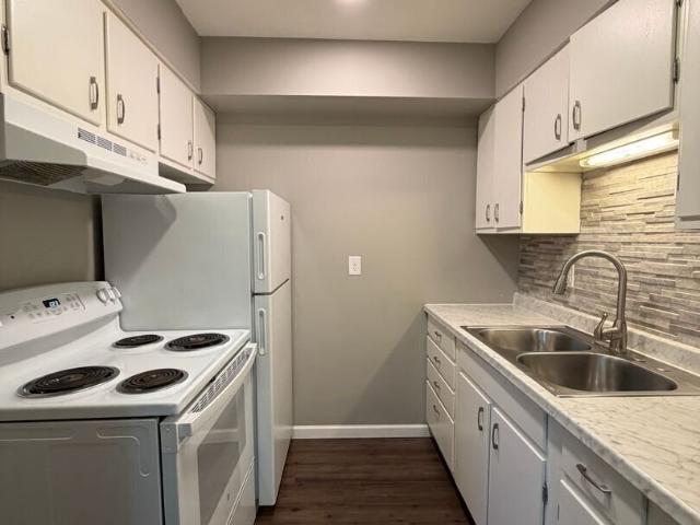 1 BR, 1 BA Apartment 1935 Bowman Avenue, Danville, IL 61832