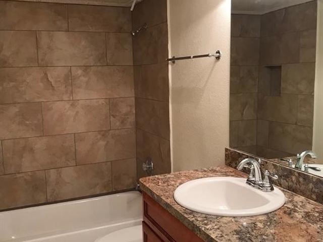 1 BR, 1 BA Apartment 1947 Greenbriar Colony Drive, Houston, TX 77032