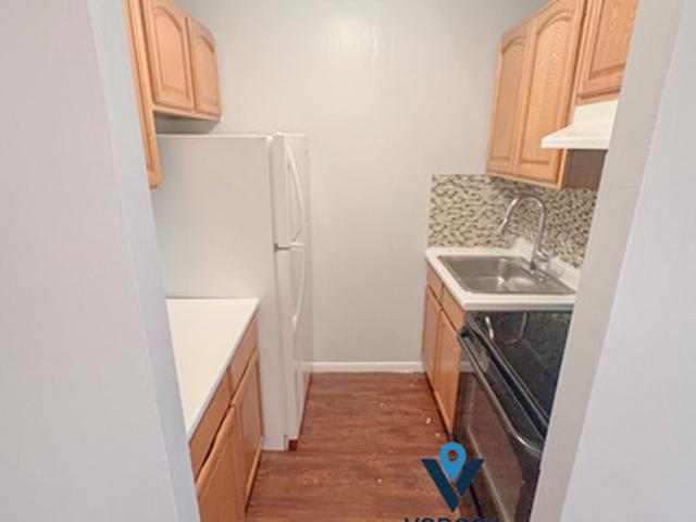 1 BR, 1 BA Apartment 194 Washington St, Unit 206, Hartford, CT 06106