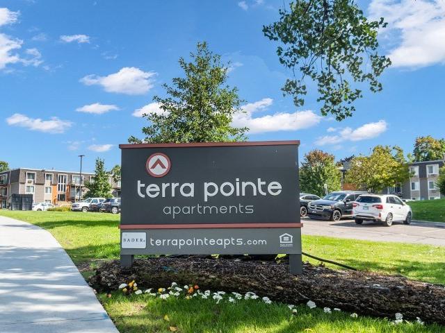1 BR, 1 BA Apartment 1950 Burns Avenue Unit 90 220, Saint Paul, MN 55119