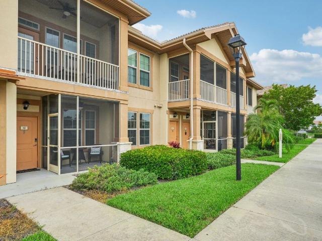 1 BR, 1 BA Apartment 19520 Highland Oaks Dr Unit 107, Estero, FL 33928