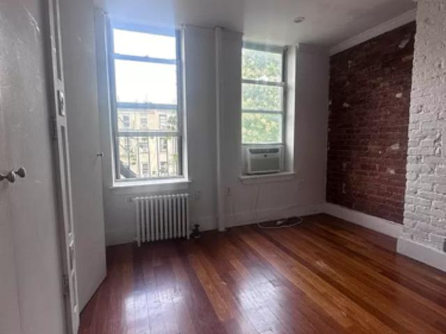 1 BR, 1 BA Apartment 195 E 4th St, Unit 10, New York, NY 10009