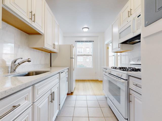 1 BR, 1 BA Apartment 1991 California St, San Francisco, CA 94109