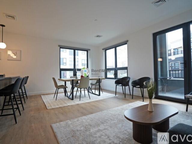 1 BR, 1 BA Apartment 199 Gardner Street, Unit 213, Boston, MA 02132