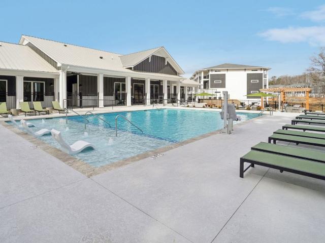 1 BR, 1 BA Apartment 103 Arden Pines Trail Unit 102, Arden, NC 28704