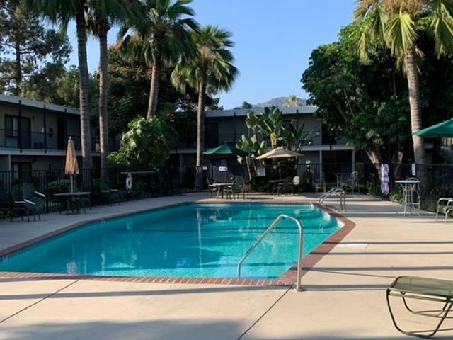 1 BR, 1 BA Apartment 1000 East Alosta Avenue, Unit 111A, Azusa, CA 91702