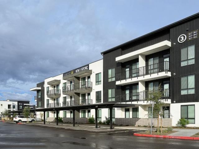 1 BR, 1 BA Apartment 1000 N 44th St Unit 2151, Phoenix, AZ 85008