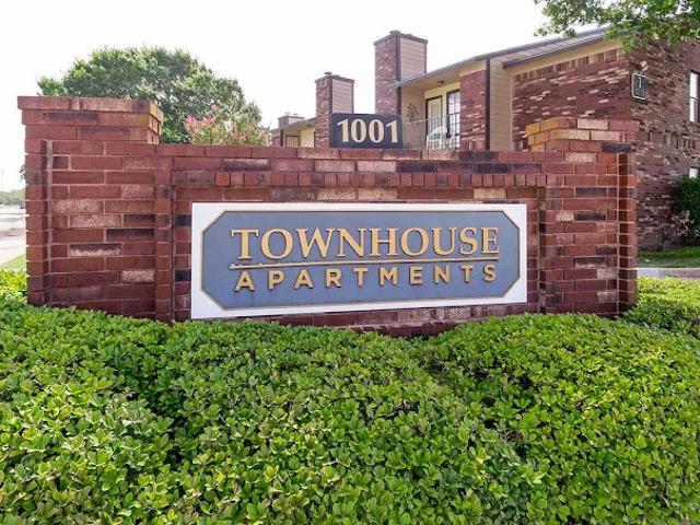 1 BR, 1 BA Apartment 1001 Biloxi Drive Unit 3 3151, Ennis, TX 75119