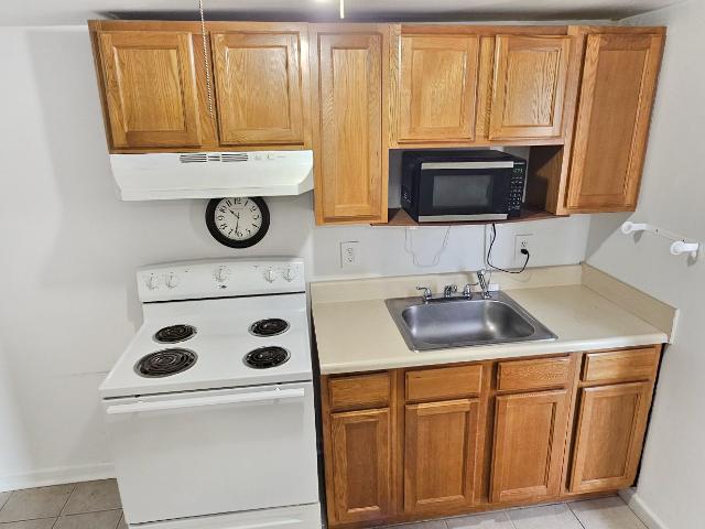 1 BR, 1 BA Apartment 1001 Black Horse Pike, Glendora, NJ 08029