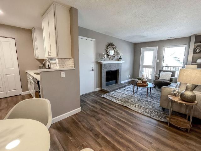 1 BR, 1 BA Apartment 100 Vanderbilt Boulevard Unit 05 512, Saint Peters, MO 63376