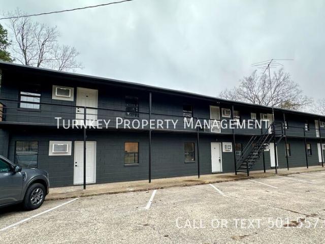 1 BR, 1 BA Apartment 100 Caruthers Street, McRae, AR 72102