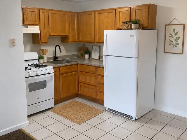 1 BR, 1 BA Apartment 100 New Road, SOMERS POINT, NJ 08244