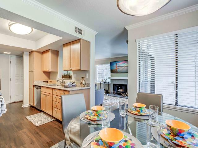 1 BR, 1 BA Apartment 100 Park Lake Circle Unit 0130B, Walnut Creek, CA 94598
