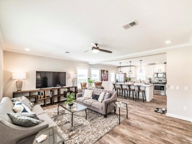 1 BR, 1 BA Apartment 100 Rockcrest Drive Unit 105, Huntsville, AL 35806