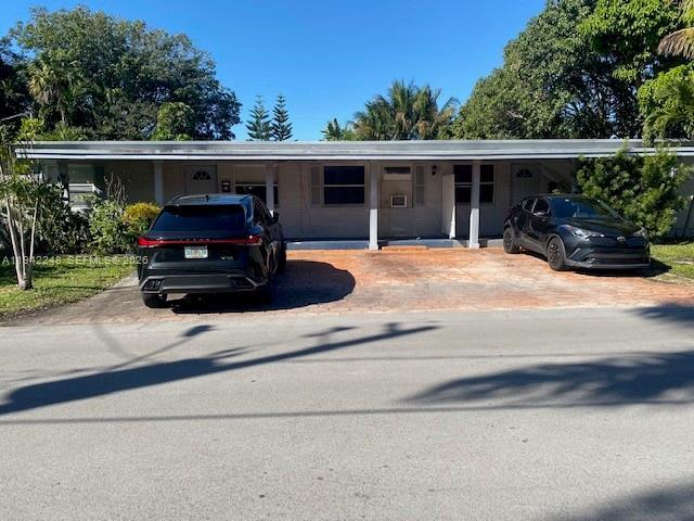 1 BR, 1 BA Apartment 100 Southeast 3rd Avenue, Hallandale Beach, FL 33009