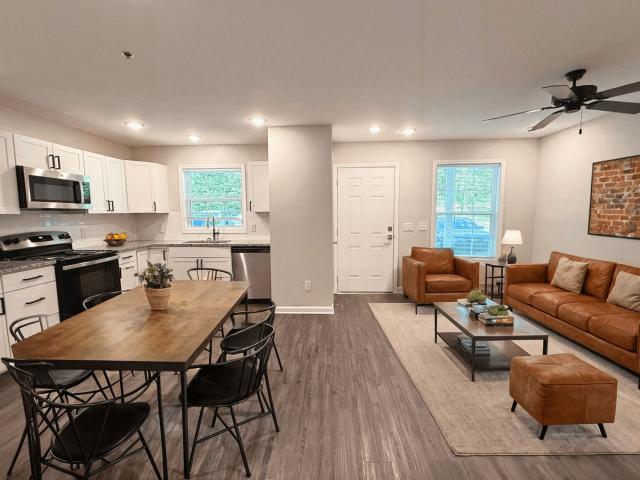 1 BR, 1 BA Apartment 100 Stagecoach Rd Unit 16 121A, Winston Salem, NC 27105