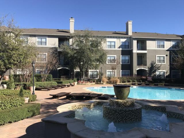 1 BR, 1 BA Apartment 10106 Technology Blvd W Unit 233, Dallas, TX 75220