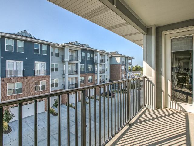 1 BR, 1 BA Apartment 1011 North 192nd Street Unit A 1010 Unit 204 A822 Lake View, Elkhorn, NE 68022