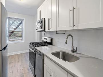 1 BR, 1 BA Apartment 101 Terrace Avenue Unit 3B, Hasbrouck Heights, NJ 07604