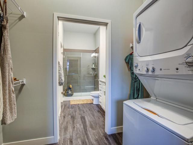 1 BR, 1 BA Apartment 101 East 4th Street Unit 340, Newport, KY 41071