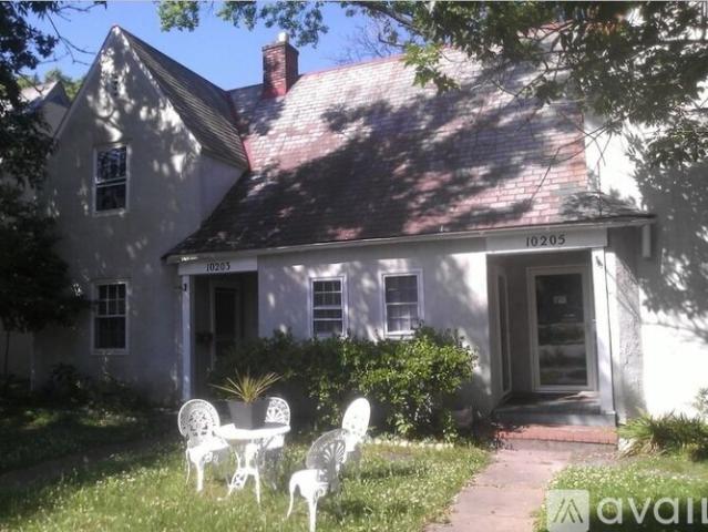 1 BR, 1 BA Apartment 10205 Warwick Boulevard, Unit B, Newport News, VA 23601