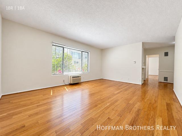 1 BR, 1 BA Apartment 1020 N Edinburgh Ave, West Hollywood, CA 90046