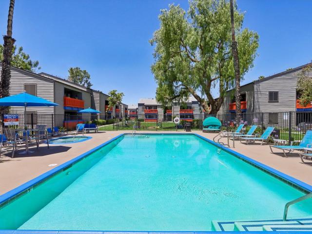 1 BR, 1 BA Apartment 1025 S Gilbert Street Unit 015, Hemet, CA 92543