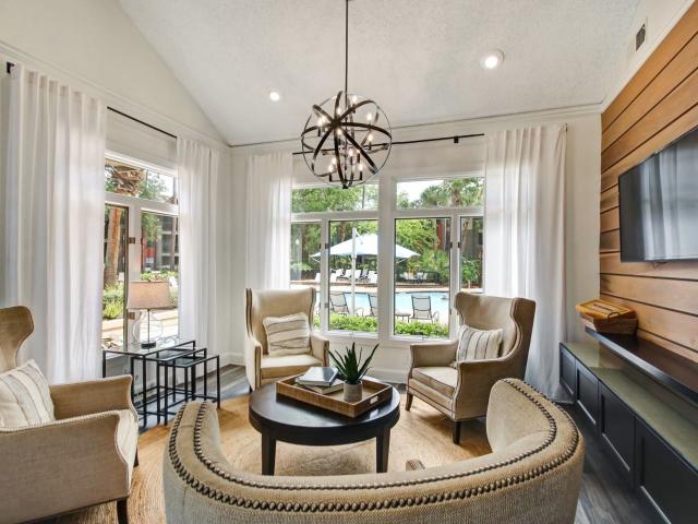 1 BR, 1 BA Apartment 10263 Whispering Forest Drive Unit 0317, Jacksonville, FL 32257