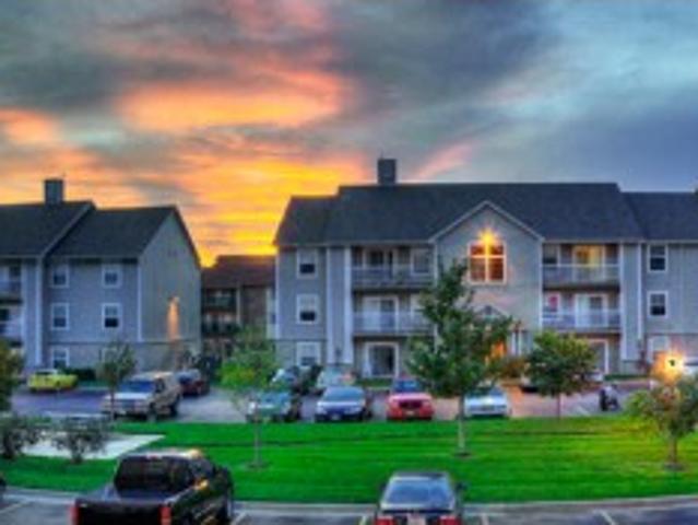 1 BR, 1 BA Apartment 1029 W Battlefield Unit E108, Springfield, MO 65807