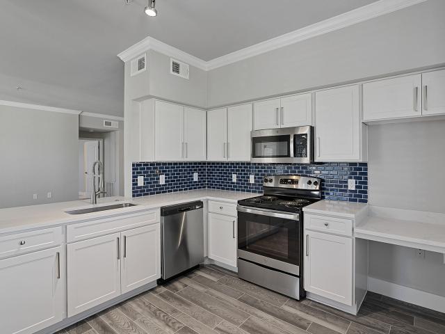 1 BR, 1 BA Apartment 10325 Cypresswood Dr Unit 0825, Houston, TX 77070
