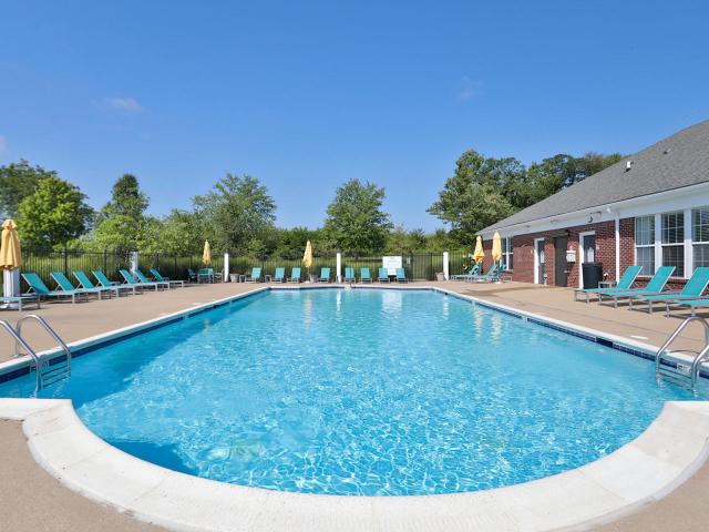 1 BR, 1 BA Apartment 10400 Shadow Ridge Ln Unit 403202, Louisville, KY 40241