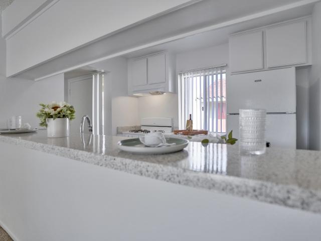 1 BR, 1 BA Apartment 1043 Santo Antonio Dr Unit 071, Colton, CA 92324