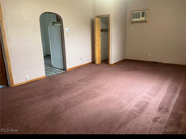 1 BR, 1 BA Apartment 104 Evans Street, Unit Apt B, Niles, OH 44446