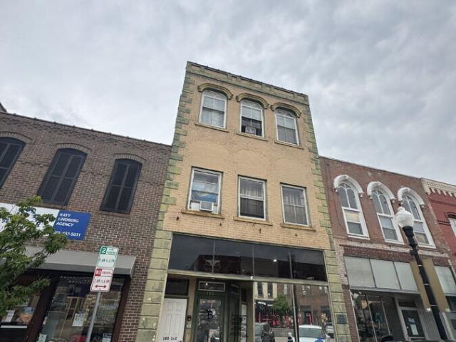 1 BR, 1 BA Apartment 105 2nd Street East, Hastings, MN 55033