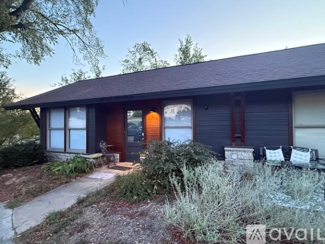 1 BR, 1 BA Apartment 105 Woodsdale Dr, Unit D, Holiday Island, AR 72631